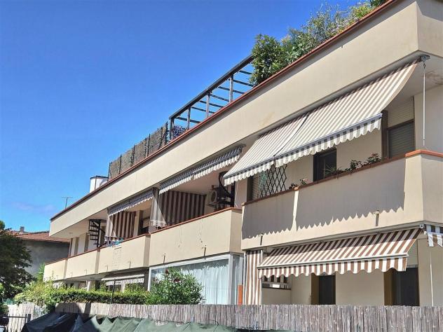 Appartamento in vendita a Marina di Massa - Massa 70 mq Rif: 1341177