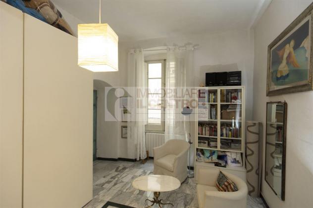 Palazzina in centro storico con giardino e garage - Foto 10