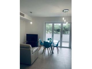 Appartamento nuovo e moderno all'EUR