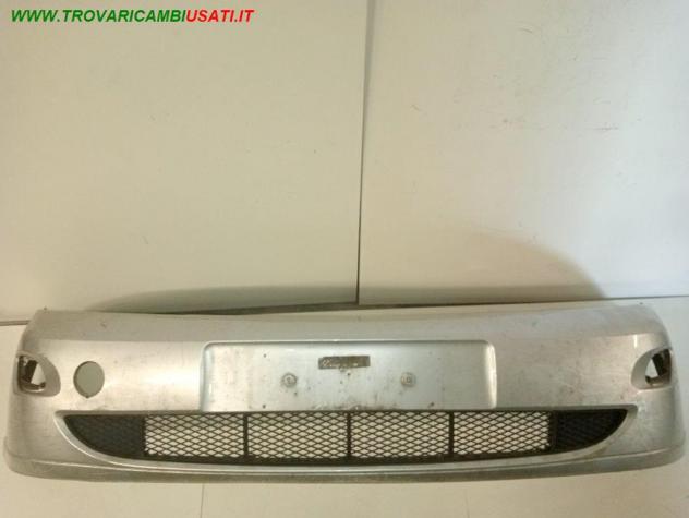 PARAURTI ANT. ARGENTO MET 999-U1311232 Carrozzeria  Lamierati esterni  Paraurti  Paraurti ant. FORD - FOCUS - 1998  2001