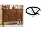 Credenzina in legno massello adatto ad un arredo in stile classico arte povera