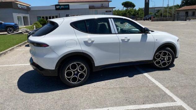 Alfa Romeo Tonale 1.6 Diesel 130cv TCT6 Ti - Foto 10