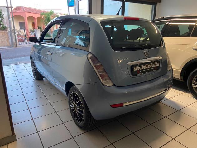 Lancia Ypsilon 1.2 Argento - Foto 4
