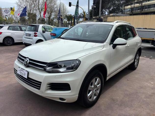 VOLKSWAGEN Touareg 3.0 TDI 245 CV tiptronic BlueMotion Technology rif. 23503782 - Foto 3