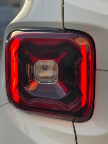 Jeep Renegade 2.0 Mjt 140CV 4WD Active Drive Low Limited - Foto 6