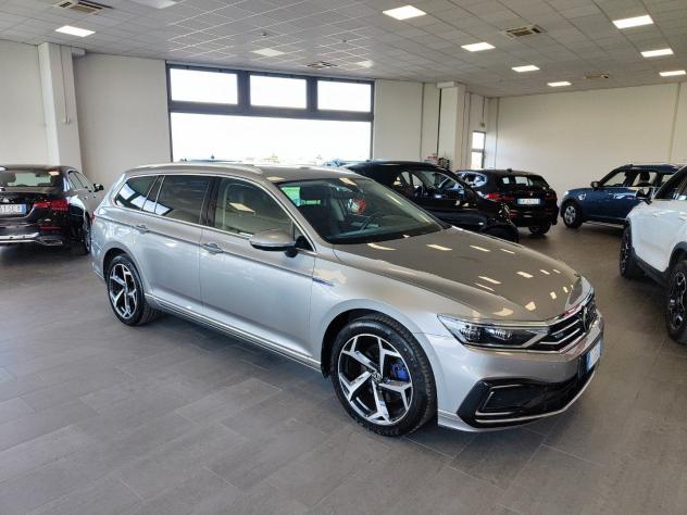 Volkswagen Passat Variant 1.4 GTE DSG Pelle IQ.LIGHT Camere 360° - Foto 2