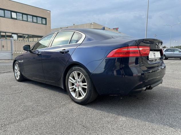Jaguar XE XE 2.0d Prestige Business edition 180cv - Foto 4