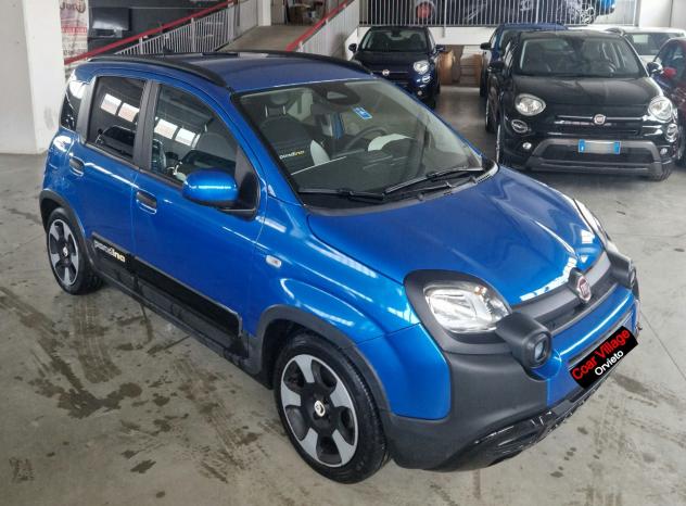 FIAT Panda 1.0 FireFly 70cv S&S Hybrid Pandina Cross