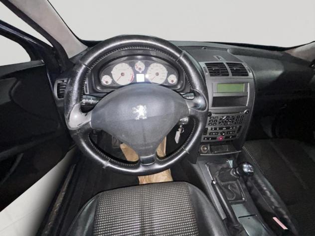 PEUGEOT 407 1ª serie 407 2.0 HDi SW SW Executive - Foto 8