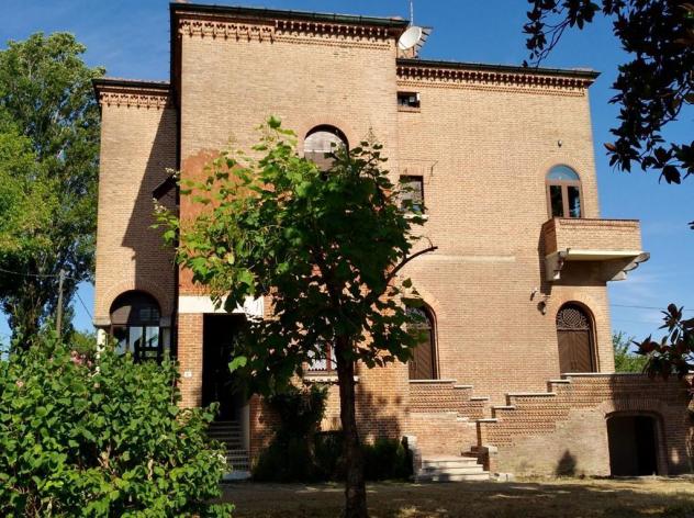 Villa Liberty d’epoca con parco secolare e residenza del custode - Foto 16