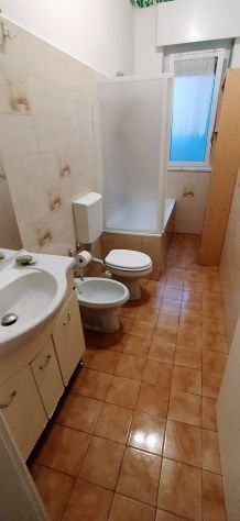 Stanza singola in ampio appartamento ristrutturato - Foto 8