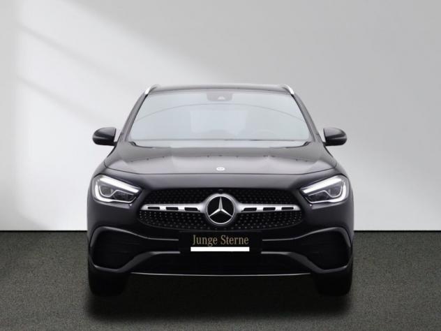 Mercedes-Benz GLA 200 d AMG Distronic telecamera posteriore LED AHK - Foto 4