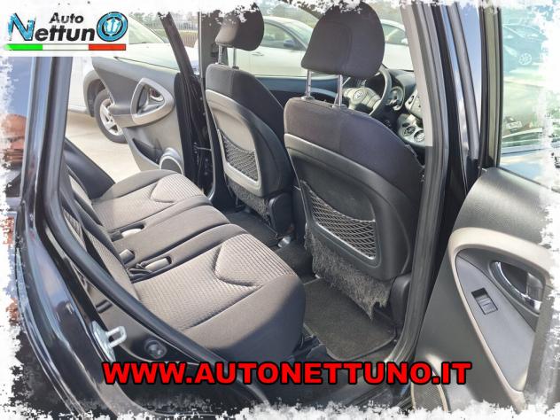 Toyota RAV 4 RAV4 2.2 D-4D 177 CV Luxury - Foto 10