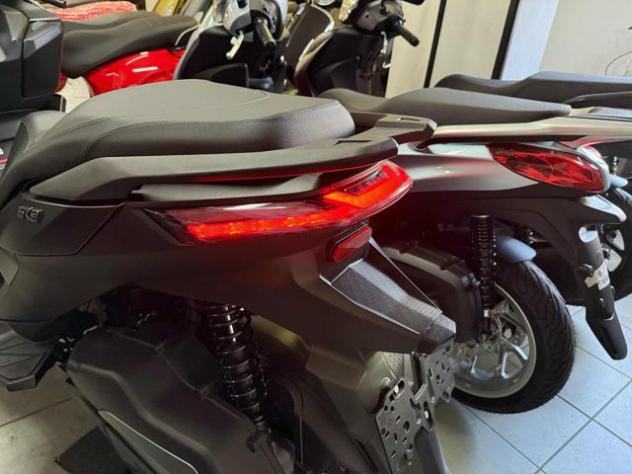 VOGE 300R SFIDA SR3 rif. 23971758 - Foto 9