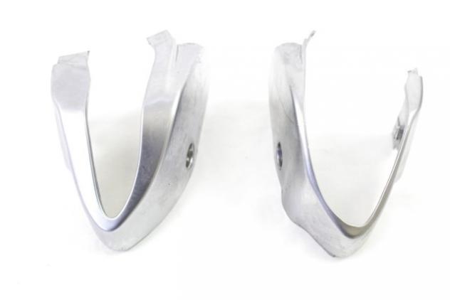 VESPA SPRINT 50 2T 673627 1B001011 MODANATURE SPOILER LATERALI 14 - 17 SIDE SPOILER TERMINALS 673628 CON GRAFFIO - Foto 2