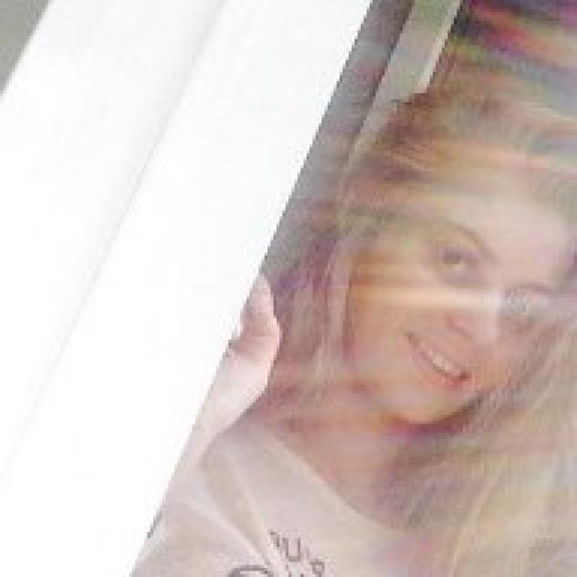 Aïssata, 23 da Prato Tel: