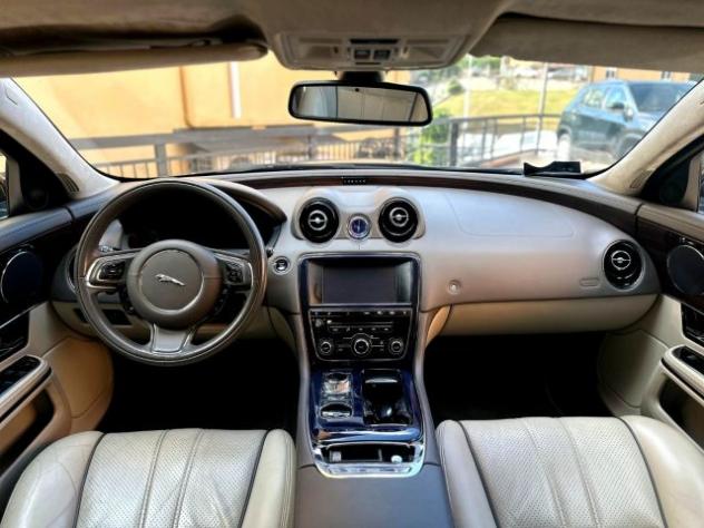 JAGUAR XJ 3.0D V6 Premium Luxury rif. 22214084 - Foto 6