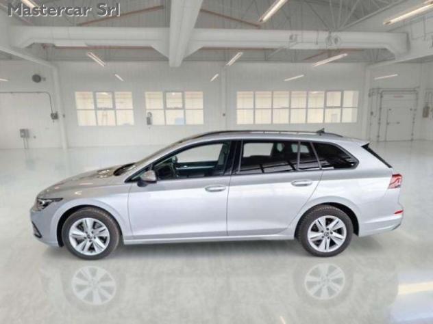 VOLKSWAGEN Golf Variant Golf VIII Variant 2.0 tdi Life 115cv dsg - GJ195YP rif. 24087003 - Foto 2