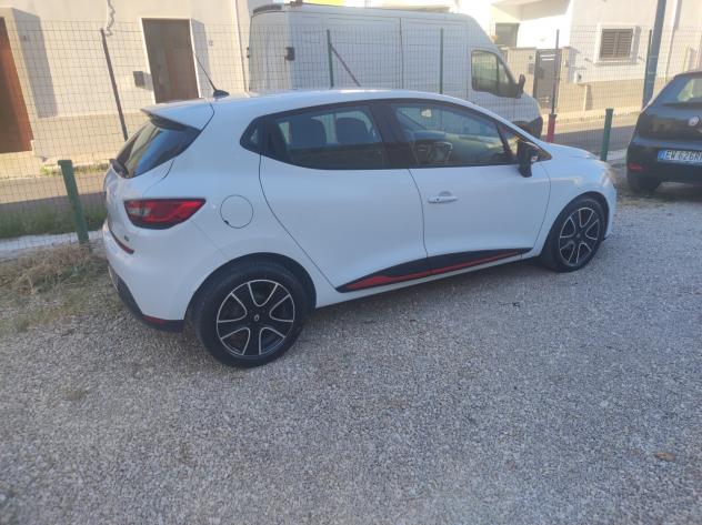 Renault Clio 1.5 dCi 8V 75CV 5 porte Live - Foto 3