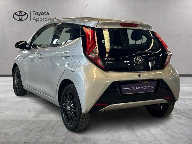 Toyota Aygo 1.0 VVT-i x-play MMT+ CERCHI IN LEGA - Foto 6