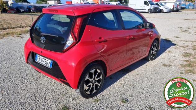 TOYOTA Aygo 1.0 VVT-i 72 CV 5 porte x-fun rif. 24069747 - Foto 2