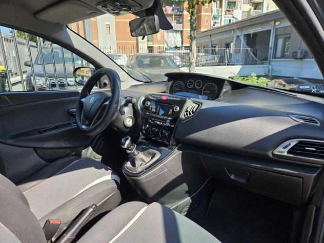 Lancia Ypsilon Ypsilon 1.2 8v Elefantino ecochic Gpl 69cv my14 - Foto 9