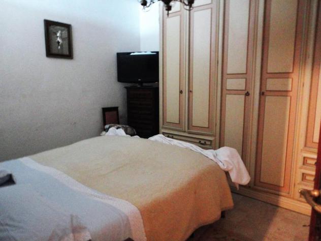 STRUTTURA RICETIVA CON 4 APPARTAMENTI E RISTORANTE - Foto 6