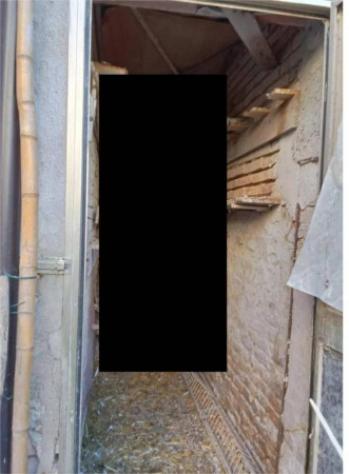 Immobile in asta di 154 m², box auto in vendita a Volongo - Foto 6