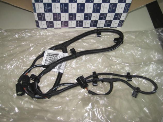 CABLAGGIO SENSORI PARAURTI POSTERIORE MASERATI LEVANTE 670032365