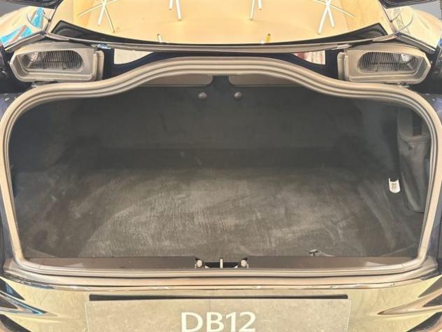 ASTON MARTIN DB12 V8 Coupé rif. 23958056 - Foto 5