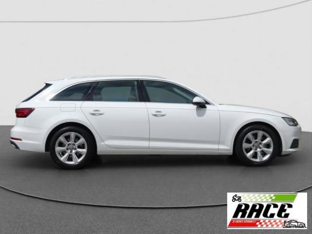 AUDI - A4 Avant - 35 TDI S tronic Business - Foto 6