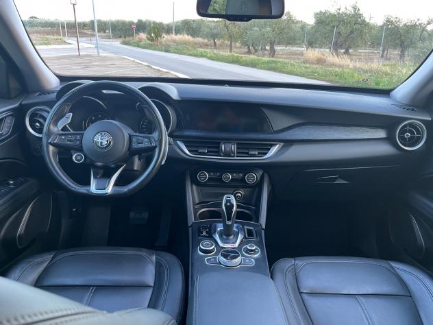 Alfa Romeo Stelvio 2.2 Turbodiesel 190 CV AT8 RWD Executive - Foto 10