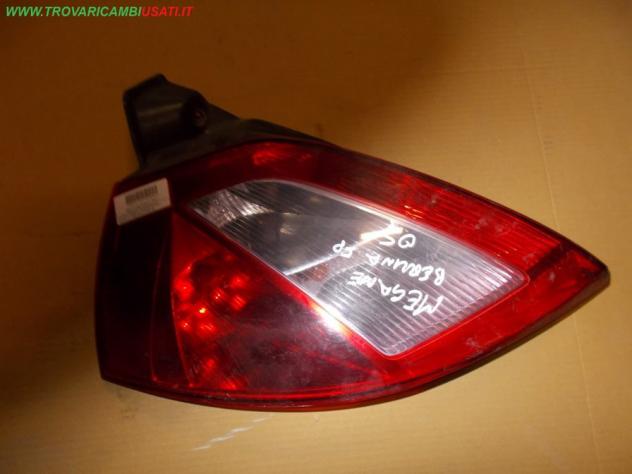 FANALE POST.S. ROSSO/ROSA RENAULT MEGANE (L84) 999-U47260 Parti elettriche  Fanaleria  Fanali  Fanale post. sx. RENAULT - MEGANE 3p / 5p - 01-10-2002