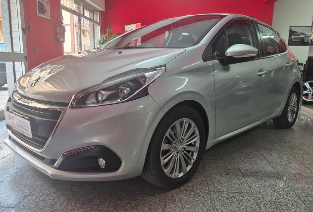 Peugeot 208 PureTech 82 5p. GPL Allure - Foto 2