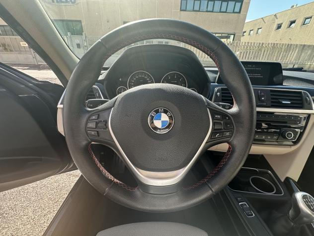BMW Serie 3 320d Sport 190cv - Foto 9