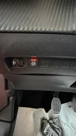 Peugeot 2008 PureTech 130 S&S Allure Pack - Foto 4