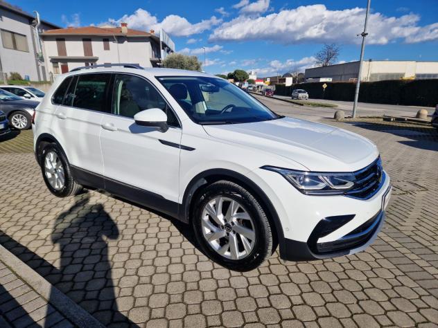 Volkswagen Tiguan Tiguan 2.0 TDI 150 CV SCR DSG Elegance - Foto 3