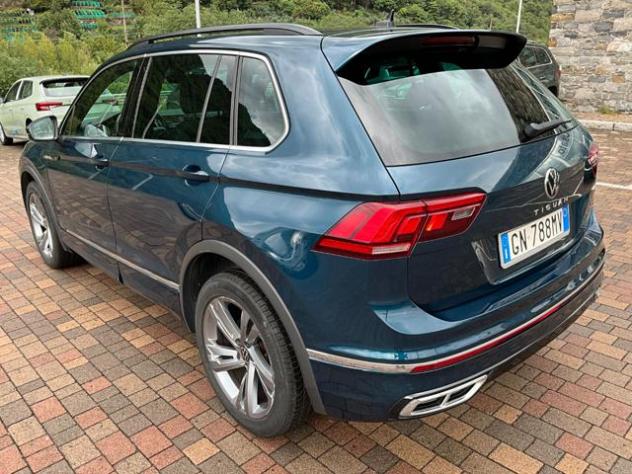 VOLKSWAGEN Tiguan 2.0 TDI 150 CV SCR DSG 4MOTION R-Line rif. 24028882 - Foto 6