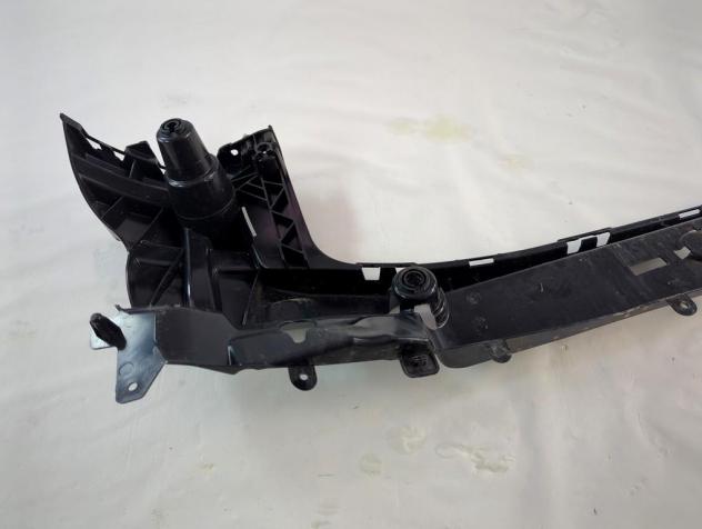 51129451154 SUPPORTO PARAURTI POSTERIORE LATO DESTRO BMW X4 G02 LCI 20IX 2.0 B 4X4 135KW AUT 5P (2024) RICAMBIO USATO - Foto 6
