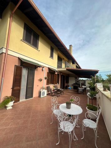 casa indipendente in vendita a Lecce in zona Centro Città