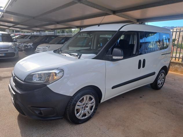 Fiat Doblo Dobl1.3 MJT PC Combi N1 - Foto 2