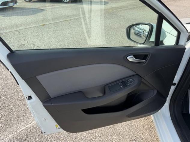RENAULT Clio Blue dCi 85 CV 5 porte Business rif. 23723168 - Foto 7