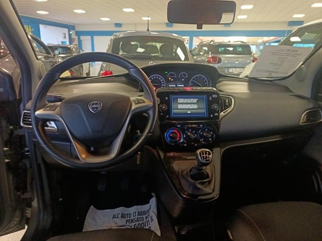 Lancia Ypsilon Ypsilon 1.0 FireFly 5 porte S&S Hybrid Gold - Foto 9