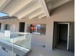 TRILOCALE CON BALCONE PRIVATO