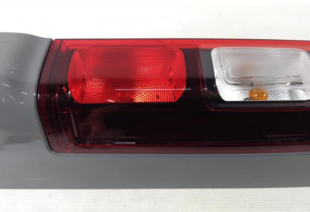 STOP FANALE POSTERIORE DESTRO RENAULT Trafic Serie 265A12656R (14) - Foto 7