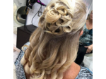 Hair Style Patrizia