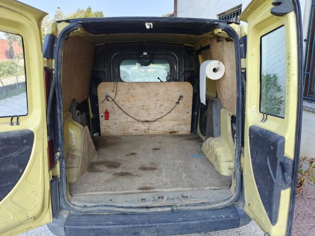 Furgone Fiat Doblò - Foto 5