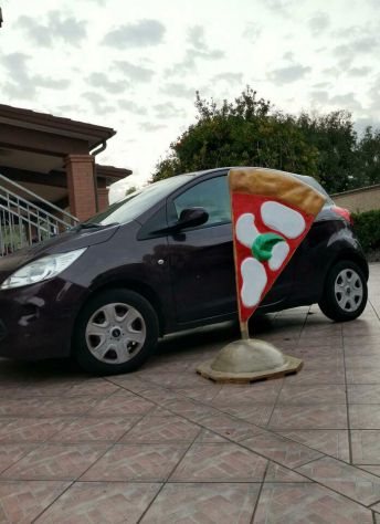Sign for pizzeria - Foto 3