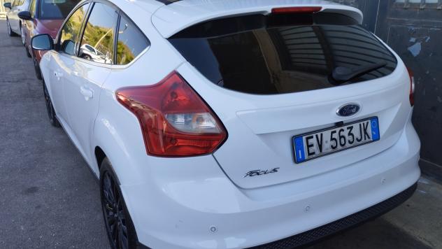 Ford Focus 1.6 TDCi 115 CV Titanium - Foto 6