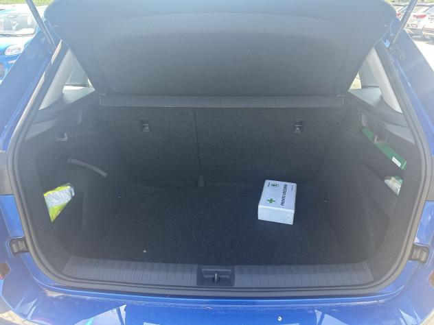 Škoda Kamiq 1.0 TSI 110 CV DSG Style - Foto 10